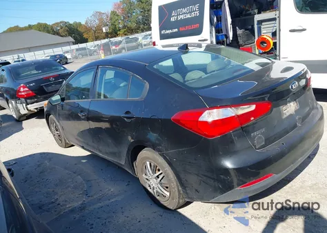 2016 Kia Forte Lx из США, поврежденный, VIN KNAFK4A61G5543284